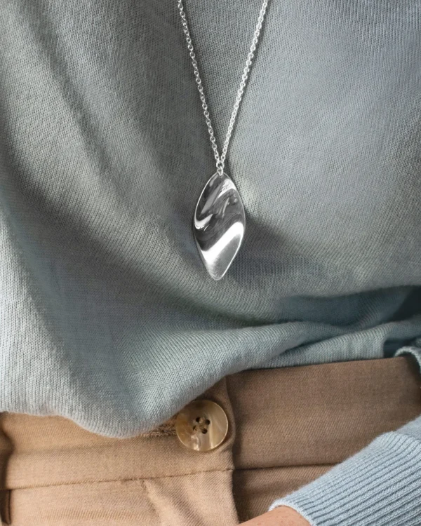 Aqua necklace silver