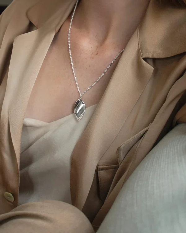 Aqua single necklace silver