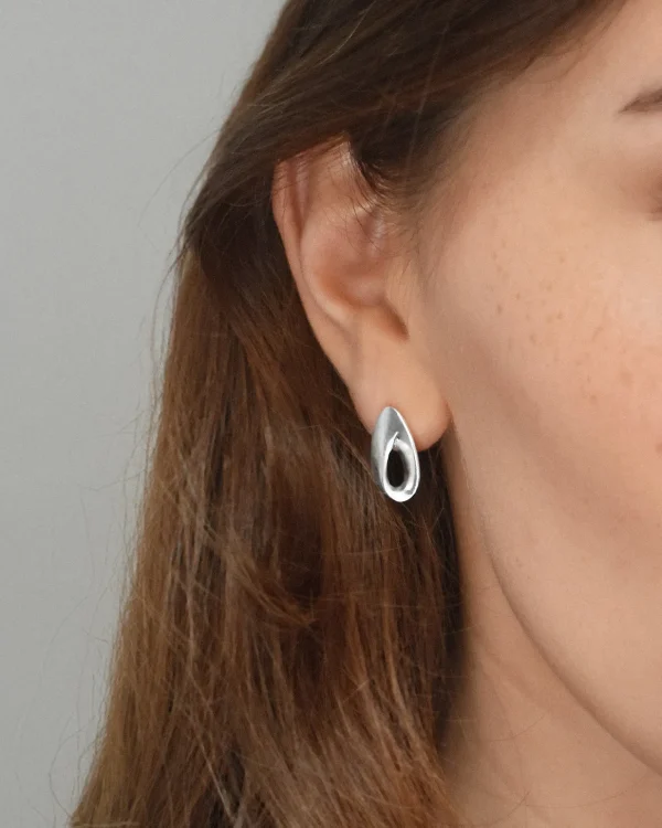 Aqua swirl small studs silver