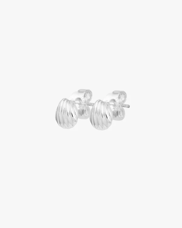 Beach studs silver