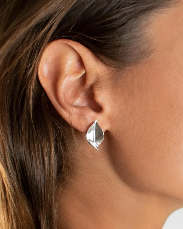 Botanica studs silver