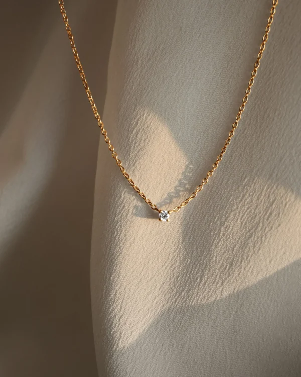 Diamond Sky drop necklace gold