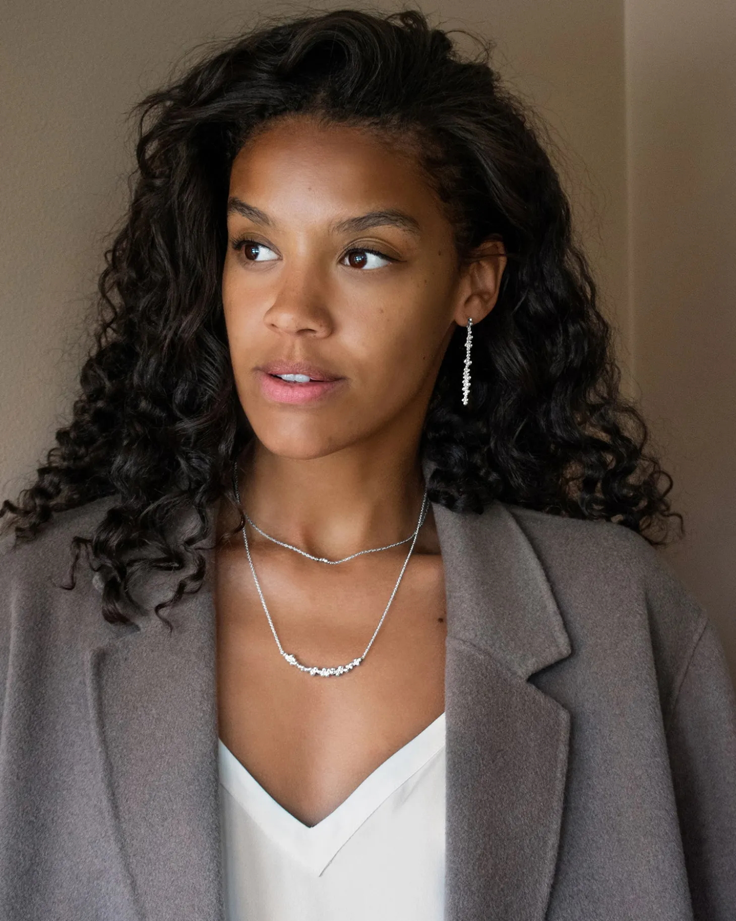 drops_grande_necklace_sil_2.webp Drops grande necklace silver