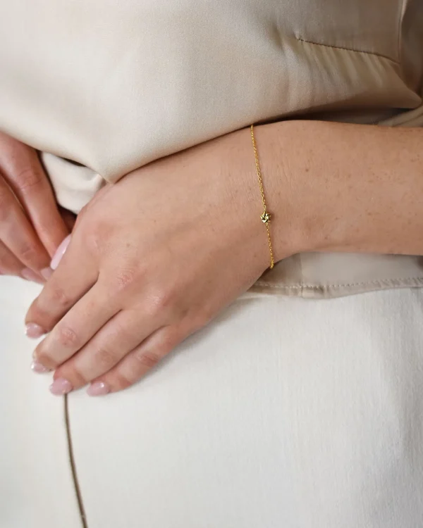 Empower drop bracelet gold