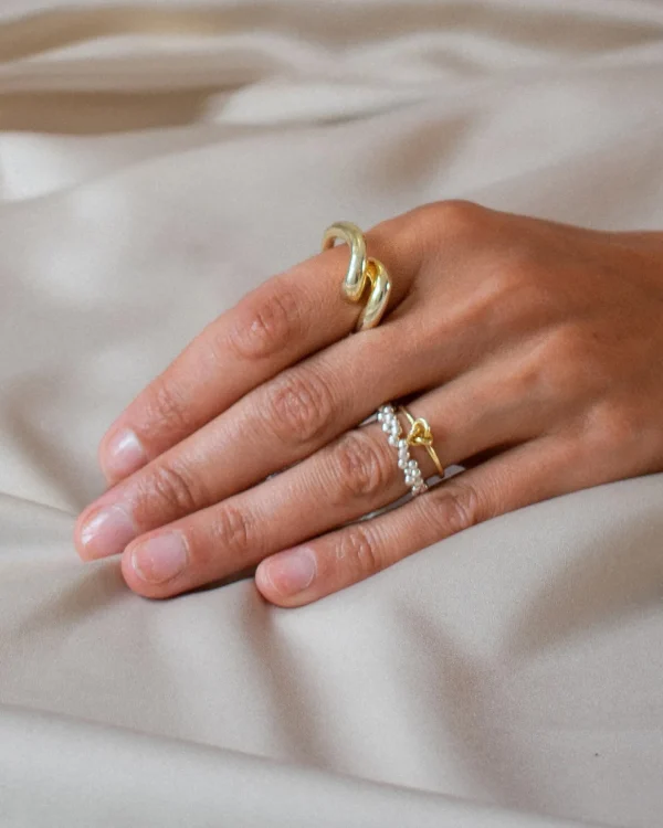 Le Knot drop ring gold