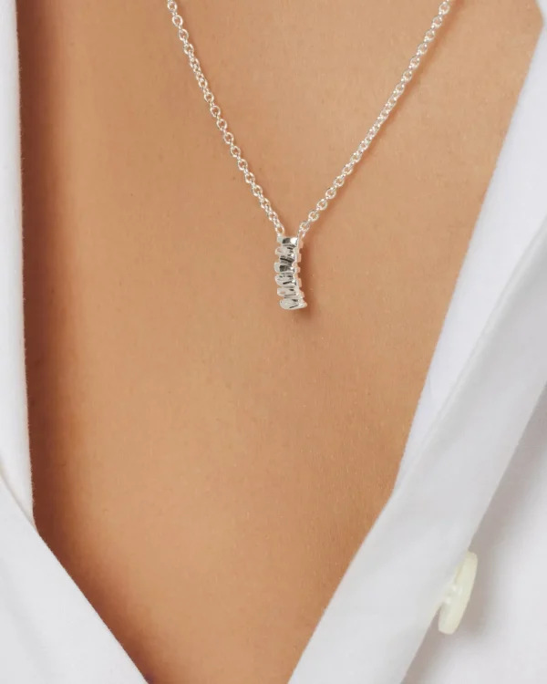 Les Roches drop necklace silver
