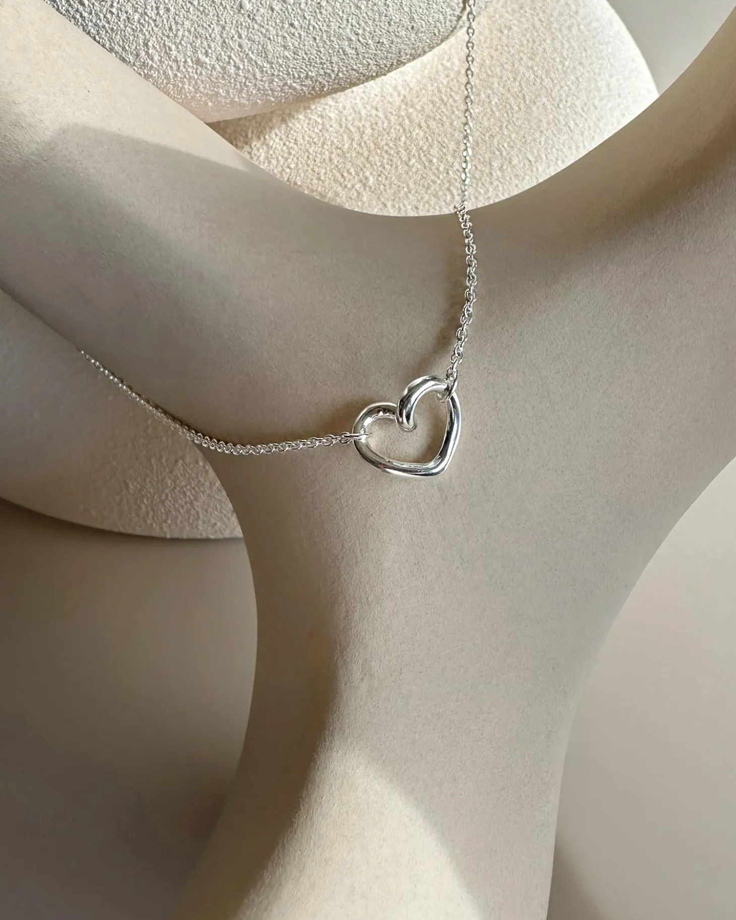 love_vibe_necklace_silver_3.webp Love Vibe necklace silver