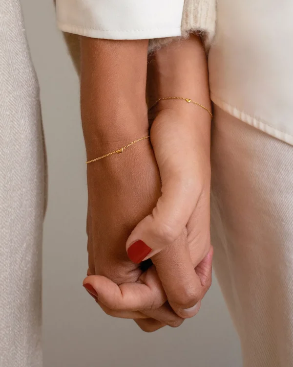 Loving Heart drop bracelet gold