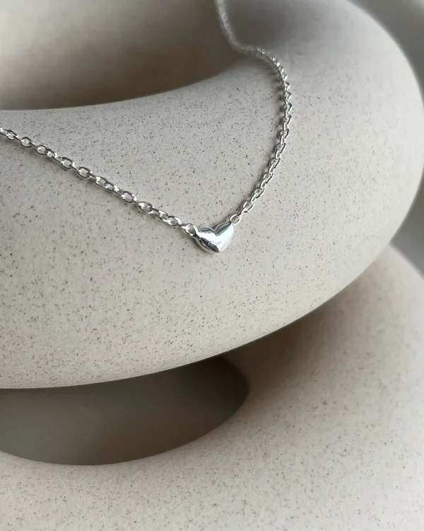 Loving Heart drop necklace silver