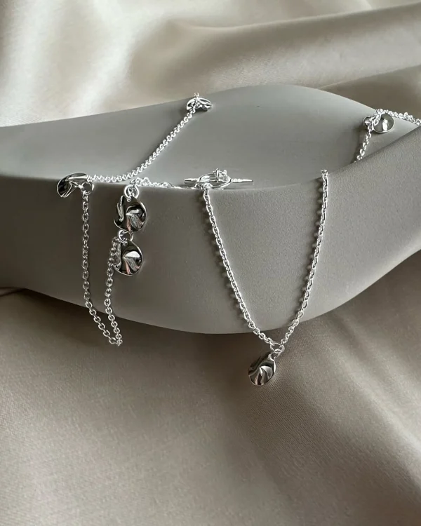 Pacific necklace long silver