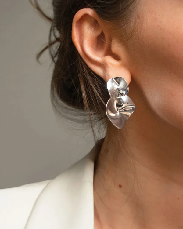 Pacific studs silver