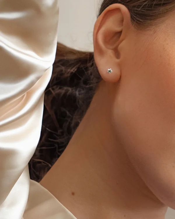 Stella Nova drop studs silver